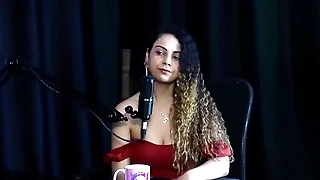 Come&ccedil;ou pra deixar de ser CLT&comma; n&atilde;o faz hard&comma; &eacute; h&eacute;tero mas grava com mulheres e &eacute; acompanhante - Charllottye &lpar;SHEER&sol;RED&rpar;